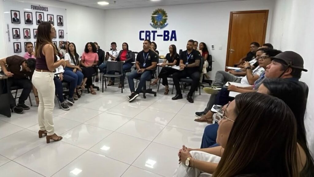 Fotos_Programa VIVA+ avança na fase de diagnóstico e promove capacitação no CRT-BA_Fotos1 e 2_Cred. Divulgação